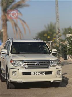 تۆیۆتا لاند کروزەر